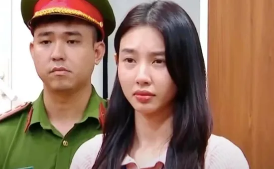 Nguyễn Thúc Thuỳ Tiên bị tước bỏ danh hiệu Gương mặt trẻ Việt Nam tiêu biểu