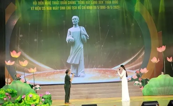 Đồng Tháp bội thu giải thưởng tại Hội diễn nghệ thuật quần chúng toàn quốc “Tiếng hát làng Sen”