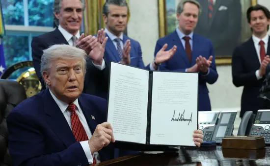Tổng thống Trump ký loạt sắc lệnh thúc đẩy Mỹ đi đầu về năng lượng hạt nhân