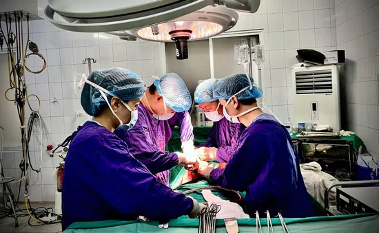 Cấp cứu thành công ca vỡ tụy hiếm gặp do tai nạn lao động