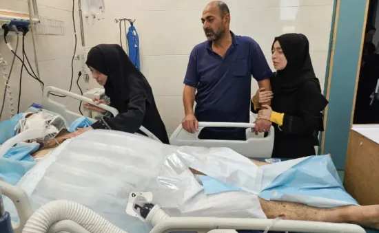 Nữ bác sĩ mất 9 người con trong cuộc không kích ở Dải Gaza