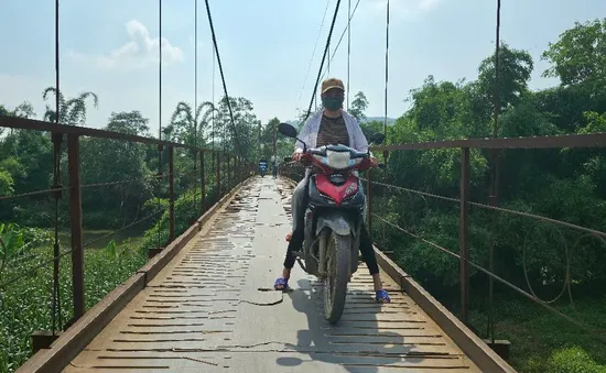 Phú Thọ: Cầu treo Hà Biên xuống cấp nghiêm trọng vẫn chưa được sửa chữa