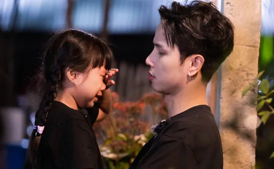 Bố ơi mình đi đâu thế: Neko Lê - ông bố nguyên tắc nhưng đầy thấu cảm