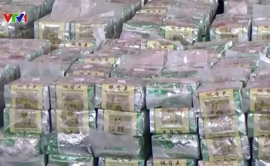 Indonesia thu giữ 2 tấn ma túy đá giấu trong tàu cá