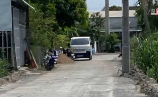 Khống chế kịp thời nghi phạm giết người, cố thủ cùng con trai 11 tuổi