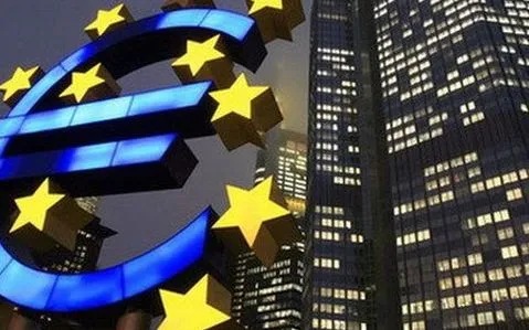 ECB tiến gần mục tiêu lạm phát 2%