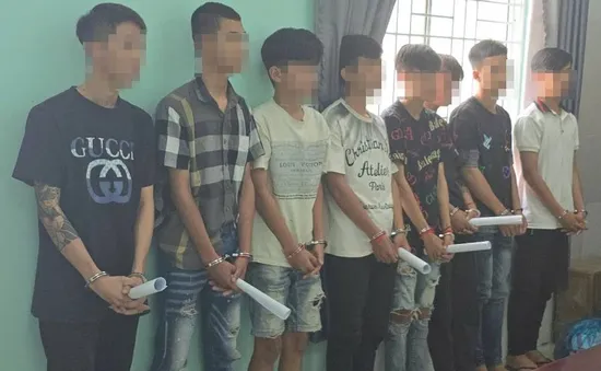 Bắt giam nhiều đối tượng mang hung khí chém người tại Kiên Giang