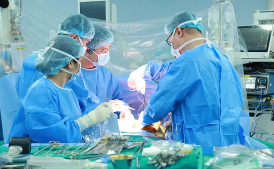 Ca ghép thận thứ 500: Cột mốc y học mới của Bệnh viện Trung ương Quân đội 108