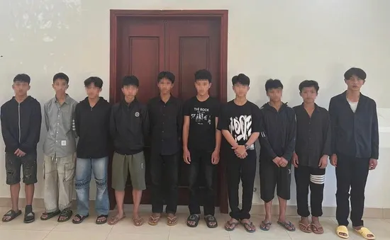 Nghệ An: Khởi tố nhóm thanh niên mang dao, kiếm đi giải quyết mâu thuẫn