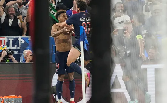PSG 5-0 Inter Milan: "Gã nhà giàu" lần đầu đăng quang Champions League