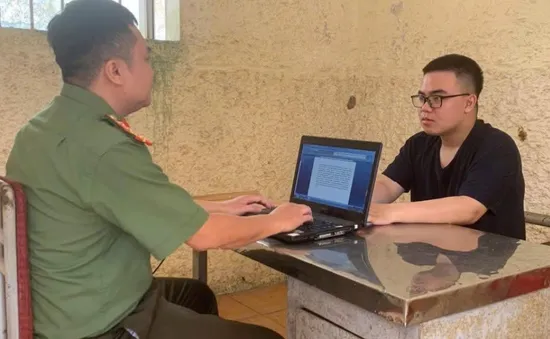 Khởi tố sinh viên IT xâm nhập cổng dịch vụ công đánh cắp dữ liệu