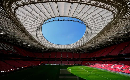 UEFA cân nhắc sửa đổi luật sân nhà sân khách từ mùa sau