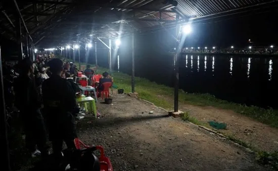 Gần 100 người tham gia đánh bạc trá hình núp bóng câu cá giải trí
