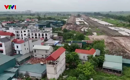 Bất cập đền bù đất ao, vườn liền kề nhà ở tại dự án Vành đai 4