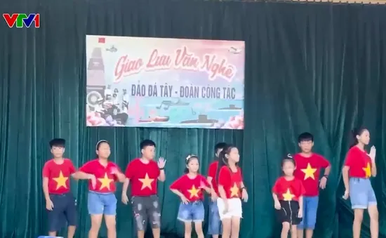 Những lớp học nơi tiền tiêu Tổ Quốc
