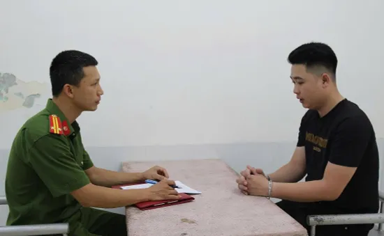 Tạm giữ hình sự đối tượng hành hung nữ điều dưỡng tại bệnh viện ở Nghệ An