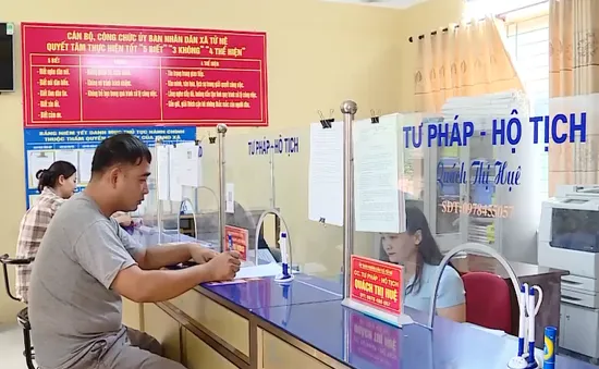 Sắp xếp cán bộ xã, phường: Cán bộ công chức được bố trí lại theo lộ trình 5 năm