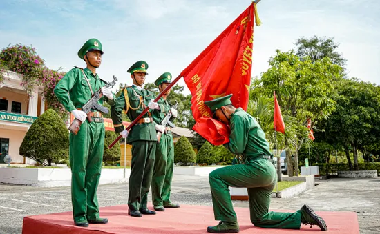Quảng Bình: 180 chiến sĩ mới hoàn thành xuất sắc nhiệm vụ sau 3 tháng huấn luyện