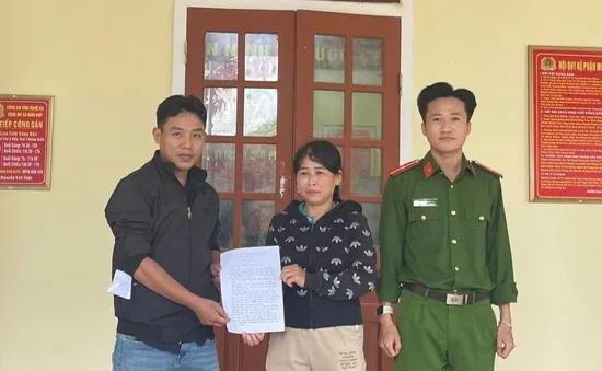Nghệ An: Trả gần 1 tỷ đồng cho người chuyển nhầm vào tài khoản ngân hàng