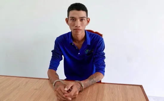Bắt thêm đối tượng giả danh công an, chặn xe “vòi tiền” người đi đường
