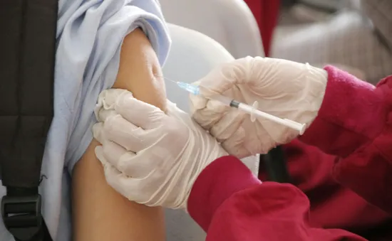 Trung Quốc phê duyệt vaccine ngừa 9 chủng virus HPV tự sản xuất