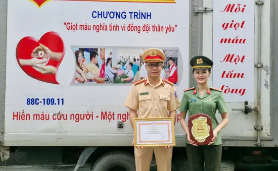 Hơn 1.000 đơn vị máu từ Công an TP Hà Nội để khởi động hành trình "Giọt máu nghĩa tình" 2025
