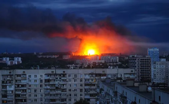 Nga - Ukraine leo thang tấn công, nỗ lực hòa bình đứng trước nguy cơ đổ vỡ