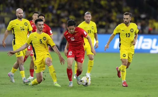 ĐT Malaysia 4-0 ĐT Việt Nam: Sức mạnh từ cầu thủ nhập tịch