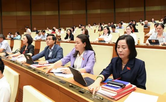 Quốc hội sẽ xem xét, thông qua dự án Luật Đường sắt (sửa đổi) tại Kỳ họp thứ 9