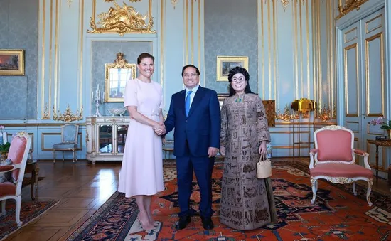 Thủ tướng Phạm Minh Chính hội kiến Công chúa kế vị Thụy Điển và Phu quân