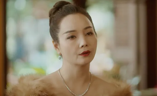 Mặt trời lạnh - Tập 6: Nữ đại gia giận xanh mặt khi bị từ chối