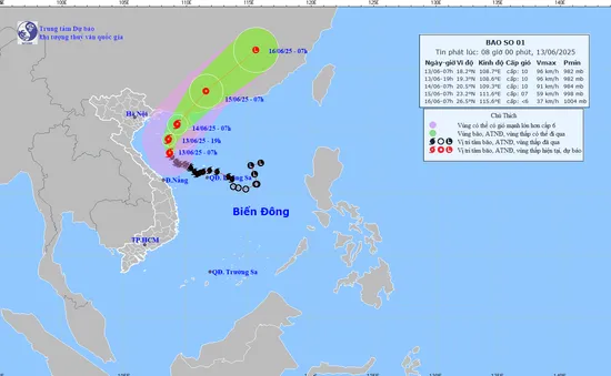 Bão số 1 gây mưa lớn, ngập úng ven biển