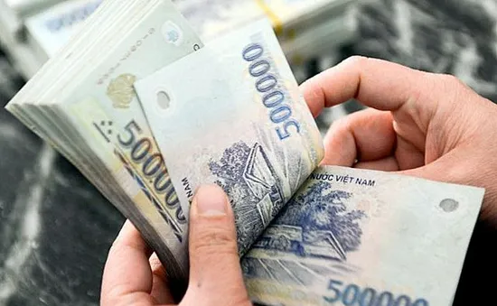Chỉ nhận tiền mặt: Hồi chuông cảnh báo từ chợ tới phố
