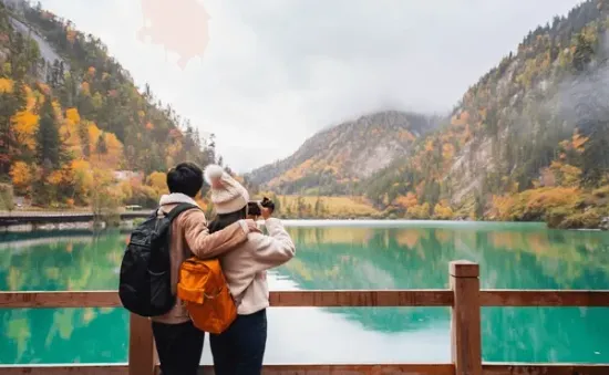 Bùng nổ xu hướng ‘chi tiền để được hài lòng tức thời’ ở quốc gia tỷ dân