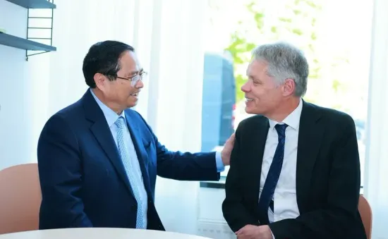 Thủ tướng: Mong có người Việt Nam đoạt giải Nobel trong tương lai