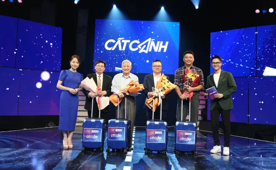 Cất cánh - Vươn dòng thời cuộc: Câu chuyện về những nhà báo chân chính