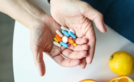 Hiểu đúng về vitamin tổng hợp