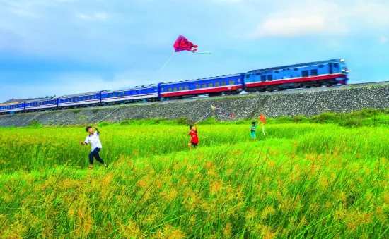 Hành trình đường sắt Bắc - Nam xếp hạng 'tuyệt vời nhất thế giới' 2025
