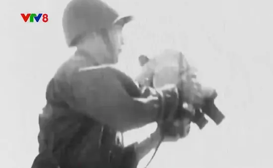 Nhà báo chiến trường - Ngòi bút giữa đạn bom