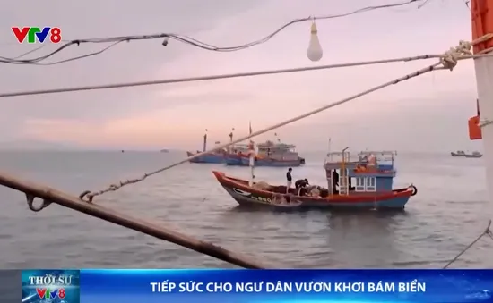 Đồng hành cùng ngư dân vươn khơi bám biển