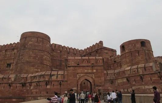 “Ngược thời gian” ở pháo đài đỏ Red Fort 