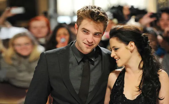 Robert Pattinson - Kristen Stewart hàn gắn quan hệ?