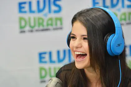 Selena Gomez "rất hợp tác" với cảnh sát
