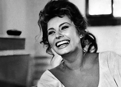 Nữ minh tinh Sophia Loren sẽ phát hành hồi ký