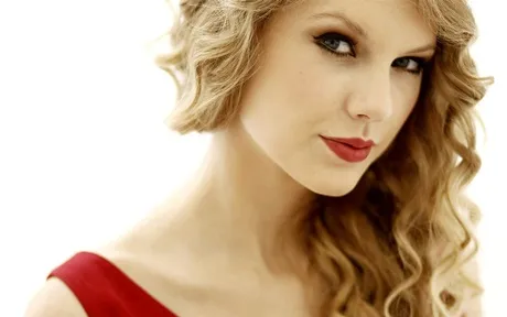 Ca sĩ Taylor Swift thu nhập cao nhất năm 2013