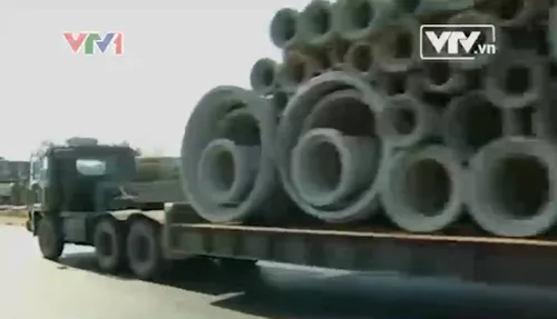Xe quá tải lại đồng loạt gây “vỡ” trạm cân tại Bình Thuận