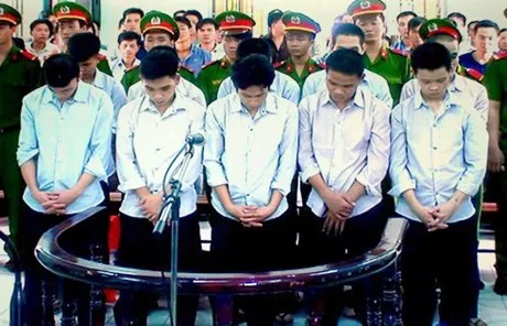 TPHCM: Xét xử 10 đối tượng gây rối tại các KCN