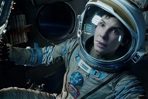 Vượt qua Angelina Jolie, Sandra Bullock là nữ hoàng thu nhập mới của Hollywood 
