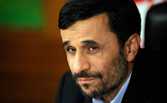 Tổng thống sắp mãn nhiệm Iran thăm Iraq
