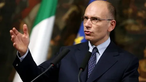 Thủ tướng Italy đối diện với sức ép từ chức